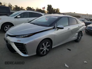 2019 Toyota Mirai with VIN JTDBVRBD2KA007494, listed as a Copart auction lot 88739995 with 47,998 mi miles and Salvage Title. Bid and sale history available at carsss.com. Image 1.