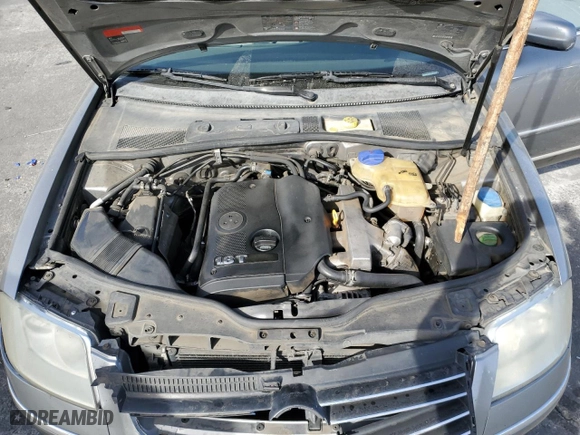 2002 Volkswagen Passat GLS with VIN WVWPD63B72P451245, listed as a Copart auction lot 79720954 with 208,783 mi miles and Salvage Title. Bid and sale history available at carsss.com. Image 13.