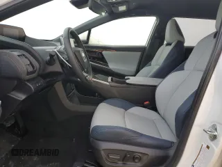 2023 Toyota bZ4X XLE z VIN JTMABABA0PA004676, wystawiony jako Copart lot #88436855 z przebiegiem 1 041 mil mil oraz Szkoda całkowita • Salvage title. Historia ofert i sprzedaży dostępna na DreamBid. Obrazek 7.