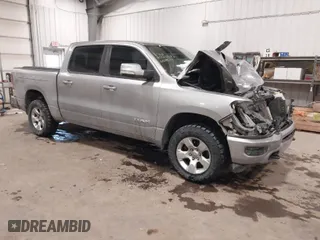2019 Ram 1500 Big Horn/Lone Star with VIN 1C6SRFFT0KN800331, listed as a IAAI auction lot 41366628 with 184,842 mi miles. Bid and sale history available at carsss.com. Image 1.