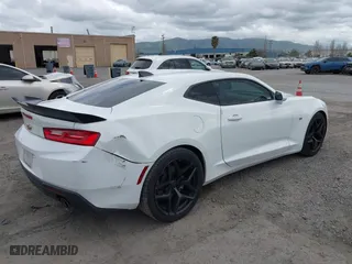2016 Chevrolet Camaro 1LT with VIN 1G1FB1RS6G0150910, listed as a IAAI auction lot 41916289 with 77,341 mi miles. Bid and sale history available at carsss.com. Image 4.