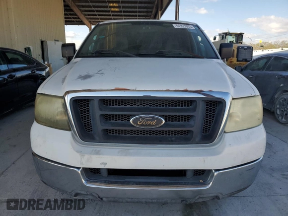 2004 Ford F-150 XL with VIN 1FTRF12W54NB62406, listed as a Copart auction lot 51927575 with 255,216 mi miles and Salvage Title. Bid and sale history available at carsss.com. Image 5.