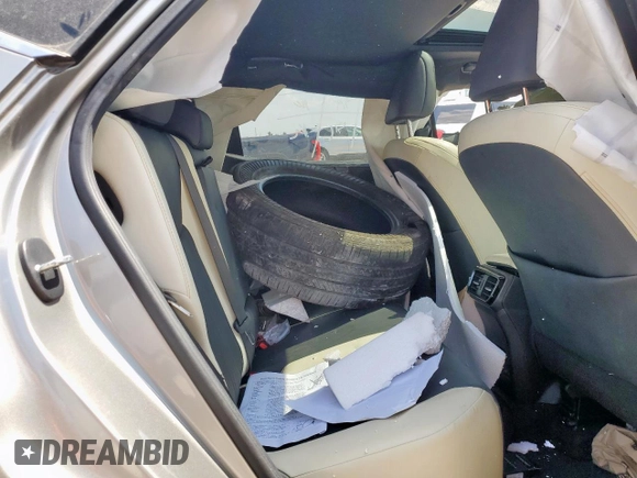 2024 Lexus NX 250 Premium z VIN 2T2GDCAZ3RC008951, wystawiony jako Copart lot #56560605 z przebiegiem 21 553 mil mil oraz Szkoda całkowita • Salvage title. Historia ofert i sprzedaży dostępna na DreamBid. Obrazek 11.