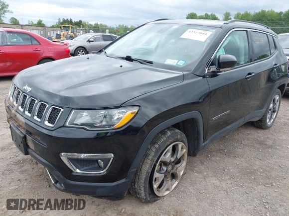 2019 Jeep Compass Limited with VIN 3C4NJDCB2KT821856, listed as a IAAI auction lot 42327044 with 74,534 mi miles and . Bid and sale history available at DreamBid. Image 17.