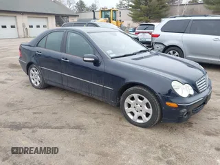 2005 Mercedes-Benz C 240 with VIN WDBRF81J95F703336, listed as a IAAI auction lot 41479955 with 112,569 mi miles and . Bid and sale history available at DreamBid. Image 1.