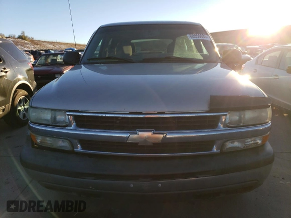 2004 Chevrolet Tahoe LS with VIN 1GNEK13V04J313893, listed as a Copart auction lot 80856084 with 221,858 mi miles and Clean Title. Bid and sale history available at carsss.com. Image 5.