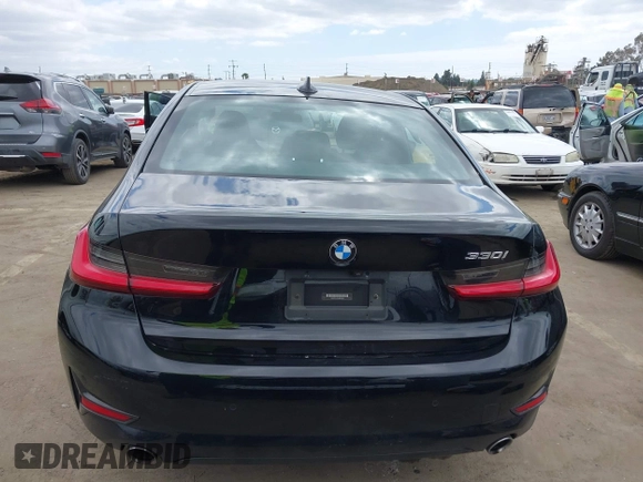 2020 BMW 3 Series 330i with VIN 3MW5R1J05L8B30265, listed as a IAAI auction lot 42053848 with 32,403 mi miles and . Bid and sale history available at DreamBid. Image 16.