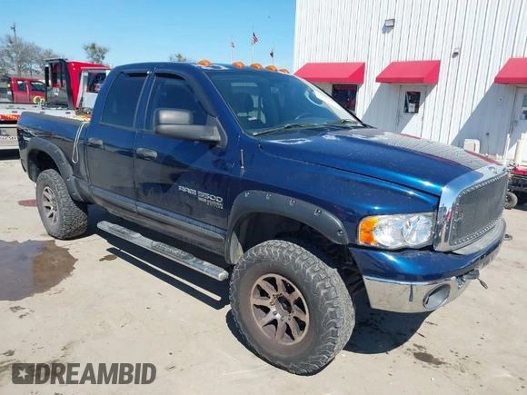 2005 Dodge 3500 SLT z VIN 3D7LS38CX5G847351, wystawiony jako IAAI lot #41649246 z przebiegiem 260 590 mil mil oraz . Historia ofert i sprzedaży dostępna na DreamBid. Obrazek 1.