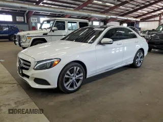 2017 Mercedes-Benz C 300 z VIN 55SWF4KB5HU180859, wystawiony jako Copart lot #61783085 z przebiegiem 95 364 mil mil oraz Czysty tytuł • Clean title. Historia ofert i sprzedaży dostępna na DreamBid. Obrazek 1.