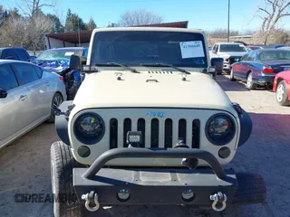 2012 Jeep Wrangler Unlimited Sport z VIN 1C4BJWDG8CL102486, wystawiony jako IAAI lot #41386649 z przebiegiem 156 993 mil mil oraz . Historia ofert i sprzedaży dostępna na DreamBid. Obrazek 12.