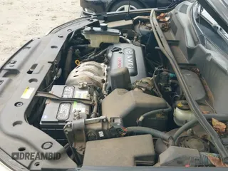 2006 Toyota RAV4 with VIN JTMBD33V566002838, listed as a IAAI auction lot 42921287 with 209,858 mi miles and . Bid and sale history available at DreamBid. Image 19.