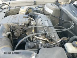 2005 Chevrolet Malibu Classic z VIN 1G1ND52F45M103228, wystawiony jako IAAI lot #41598924 z przebiegiem 141 693 mil mil oraz . Historia ofert i sprzedaży dostępna na DreamBid. Obrazek 20.