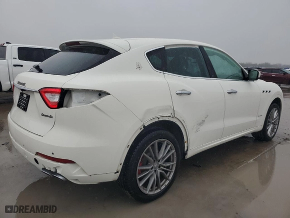 2019 Maserati Levante GranLusso with VIN ZN661XUL3KX325268, listed as a Copart auction lot 83449104 with 16,944 mi miles and Clean Title. Bid and sale history available at carsss.com. Image 3.