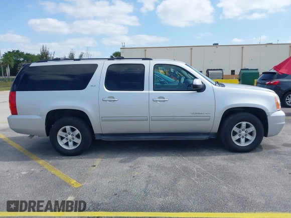 2014 GMC Yukon XL SLT with VIN 1GKS1KE04ER239326, listed as a IAAI auction lot 42095373 with 96,123 mi miles. Bid and sale history available at carsss.com. Image 13.