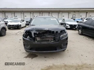 2020 Jeep Cherokee Latitude with VIN 1C4PJMCB7LD546758, listed as a Copart auction lot 47546315 with 104,802 mi miles and Salvage title. Bid and sale history available at DreamBid. Image 5.