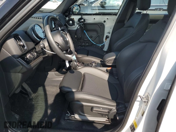 2019 MINI Countryman Cooper S with VIN WMZYT5C55K3J88496, listed as a Copart auction lot 70500684 with 26,077 mi miles and Clean Title. Bid and sale history available at carsss.com. Image 7.