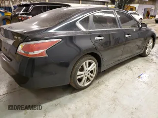 2015 Nissan Altima S z VIN 1N4BL3AP6FC464498, wystawiony jako Copart lot #38575914 z przebiegiem Nie podano mil oraz Nie do naprawy • Non repairable. Historia ofert i sprzedaży dostępna na DreamBid. Obrazek 3.