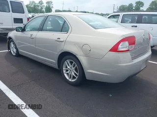 2010 Mercury Milan with VIN 3MEHM0HA7AR622311, listed as a IAAI auction lot 42259405 with 277,719 mi miles and . Bid and sale history available at DreamBid. Image 3.