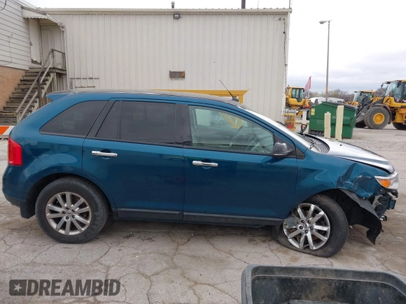 2011 Ford Edge SEL with VIN 2FMDK3JC9BBA41715, listed as a IAAI auction lot 41947808 with 107,341 mi miles. Bid and sale history available at carsss.com. Image 14.