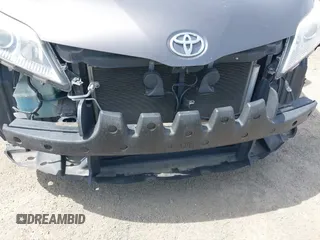2013 Toyota Sienna XLE with VIN 5TDDK3DC0DS053480, listed as a IAAI auction lot 42207803 with Not Provided miles and . Bid and sale history available at DreamBid. Image 6.