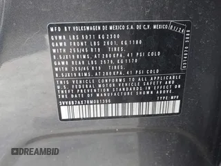 2024 Volkswagen Tiguan SE R-Line Black с VIN 3VV8B7AX7RM081396, выставлен на аукционе IAAI как лот 42079851 с пробегом 18 469 миль миль и . История ставок и продаж доступна на DreamBid. Изображение 9.