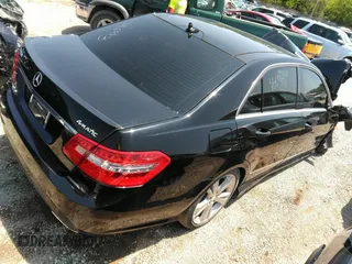 2012 Mercedes-Benz E 350 Luxury with VIN WDDHF8JB5CA631606, listed as a IAAI auction lot 35935312 with Not Provided miles and . Bid and sale history available at DreamBid. Image 4.