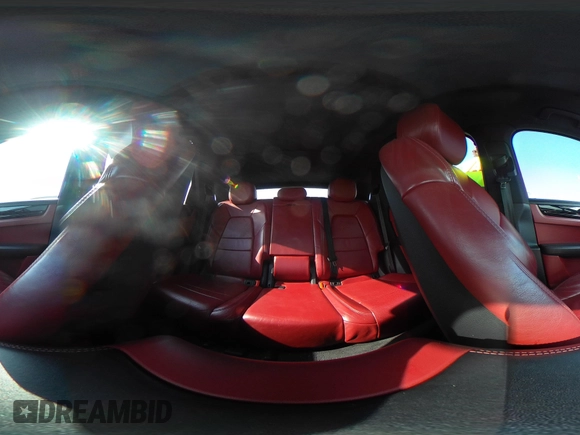 2019 Porsche Cayenne z VIN WP1AA2AYXKDA12829, wystawiony jako IAAI lot #42050935 z przebiegiem 80 056 mil mil oraz . Historia ofert i sprzedaży dostępna na DreamBid. Obrazek 18.