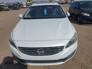 2015 Volvo V60 T5 Drive-E Platinum with VIN YV126MED5F1189283, listed as a IAAI auction lot 41422739 with 112,043 mi miles. Bid and sale history available at carsss.com. Image 12.