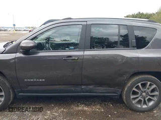 2017 Jeep Compass High Altitude with VIN 1C4NJDEB1HD139854, listed as a IAAI auction lot 41945939 with 79,229 mi miles. Bid and sale history available at carsss.com. Image 14.
