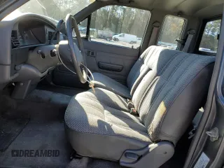 1993 Toyota Pickup DLX z VIN JT4RN93P7P5080335, wystawiony jako Copart lot #84757234 z przebiegiem 162 290 mil mil oraz Szkoda całkowita • Salvage title. Historia ofert i sprzedaży dostępna na DreamBid. Obrazek 7.
