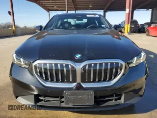 2024 BMW 5 Series 530i xDrive with VIN WBA53FJ03RCS07540, listed as a Copart auction lot 47260475 with 6,598 mi miles and Clean Title. Bid and sale history available at carsss.com. Image 5.
