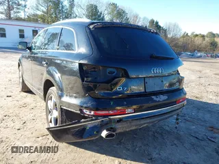2015 Audi Q7 3.0L TDI Premium with VIN WA1CMAFE6FD019951, listed as a IAAI auction lot 41590509 with 125,000 mi miles. Bid and sale history available at carsss.com. Image 6.