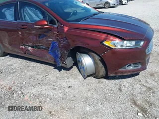 2016 Ford Fusion SE with VIN 3FA6P0H70GR171306, listed as a IAAI auction lot 41848701 with 79,223 mi miles. Bid and sale history available at carsss.com. Image 6.