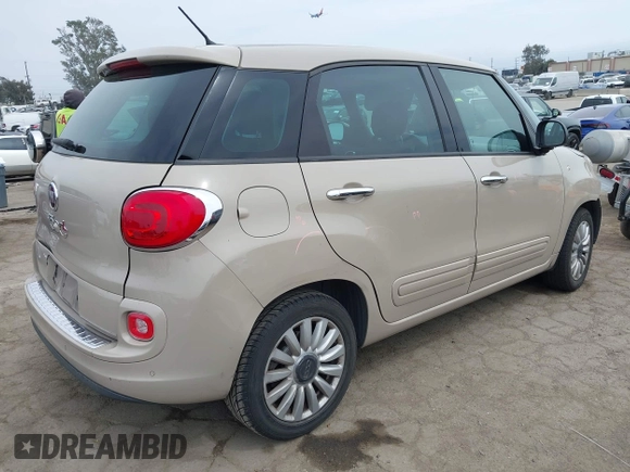 2015 FIAT 500L Easy с VIN ZFBCFABH1FZ036579, выставлен на аукционе IAAI как лот 42358118 с пробегом 116 135 миль миль и . История ставок и продаж доступна на DreamBid. Изображение 4.