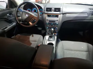 2011 Ford Fusion SE with VIN 3FAHP0HAXBR277288, listed as a Copart auction lot 50653345 with 211,570 mi miles and Clean Title. Bid and sale history available at DreamBid. Image 8.