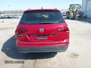 2019 Volkswagen Tiguan SE with VIN 3VV3B7AX3KM130075, listed as a IAAI auction lot 41807584 with 57,308 mi miles and . Bid and sale history available at DreamBid. Image 16.
