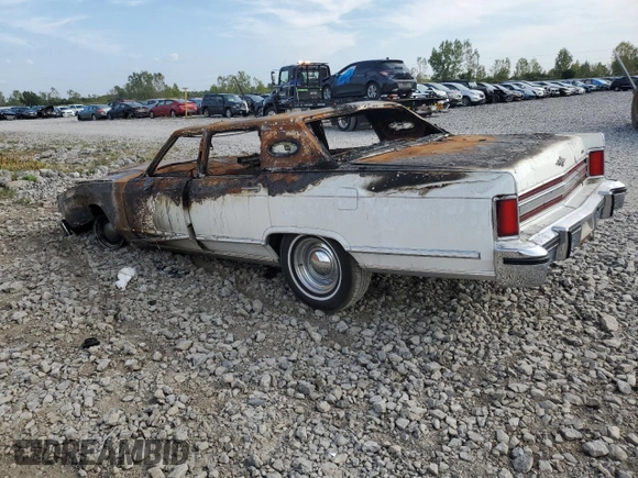 1979 Lincoln Continental with VIN 9Y82S766461, listed as a Copart auction lot 72346644 with Not Provided miles and Salvage Title. Bid and sale history available at DreamBid. Image 2.