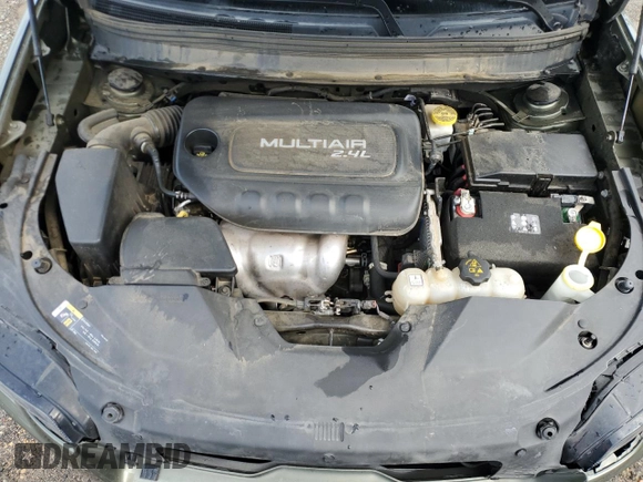 2019 Jeep Cherokee Limited с VIN 1C4PJLDB6KD145077, выставлен на аукционе Copart как лот 59965735 с пробегом 127 494 миль миль и Списание • Salvage title. История ставок и продаж доступна на DreamBid. Изображение 12.
