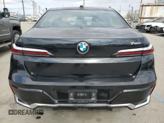 2024 BMW 7 Series 740i with VIN WBA23EH03RCP67206, listed as a Copart auction lot 54631285 with 22,901 mi miles and Salvage title. Bid and sale history available at DreamBid. Image 6.