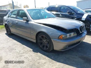 2003 BMW 5 Series 525iA with VIN WBADT434X3G025219, listed as a IAAI auction lot 41896041 with 103,792 mi miles. Bid and sale history available at carsss.com. Image 1.
