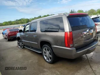 2011 Cadillac Escalade ESV Luxury z VIN 1GYS4HEF8BR146387, wystawiony jako Copart lot #54203505 z przebiegiem 236 372 mil mil oraz Nie do naprawy • Non repairable. Historia ofert i sprzedaży dostępna na DreamBid. Obrazek 2.