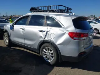 2017 Kia Sorento LX with VIN 5XYPGDA36HG235972, listed as a IAAI auction lot 41656427 with 129,623 mi miles. Bid and sale history available at carsss.com. Image 3.