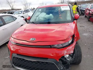 2020 Kia Soul S with VIN KNDJ23AU4L7059789, listed as a IAAI auction lot 40914969 with 106,862 mi miles. Bid and sale history available at carsss.com. Image 12.