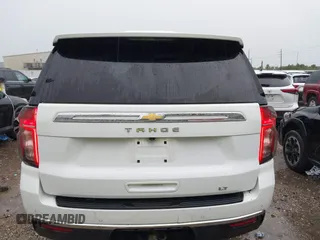 2024 Chevrolet Tahoe LT with VIN 1GNSCNKD8RR279520, listed as a IAAI auction lot 42494747 with 29,020 mi miles and . Bid and sale history available at DreamBid. Image 17.