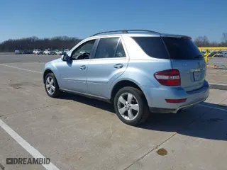 2010 Mercedes-Benz M-Class ML 350 with VIN 4JGBB8GBXAA554999, listed as a IAAI auction lot 41781168 with 233,087 mi miles. Bid and sale history available at carsss.com. Image 3.