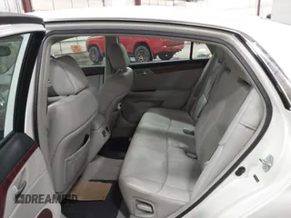 2012 Toyota Avalon with VIN 4T1BK3DB0CU457805, listed as a IAAI auction lot 41920027 with 120,840 mi miles. Bid and sale history available at carsss.com. Image 8.