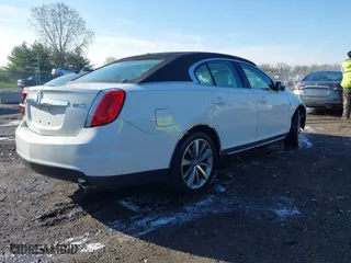 2009 Lincoln MKS with VIN 1LNHM93R39G620539, listed as a IAAI auction lot 41969146 with 170,253 mi miles. Bid and sale history available at carsss.com. Image 4.