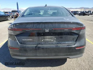 2024 Honda Accord LX z VIN 1HGCY1F28RA030117, wystawiony jako Copart lot #51347585 z przebiegiem 9546 mil mil oraz Szkody całkowita. Historia ofert i sprzedaży dostępna na DreamBid. Obrazek 6.