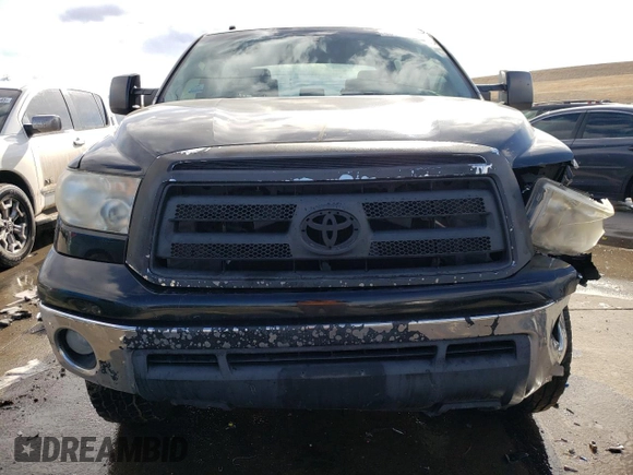 2010 Toyota Tundra z VIN 5TFDW5F18AX157183, wystawiony jako Copart lot #46691125 z przebiegiem 186 139 mil mil oraz Szkoda całkowita • Salvage title. Historia ofert i sprzedaży dostępna na DreamBid. Obrazek 5.