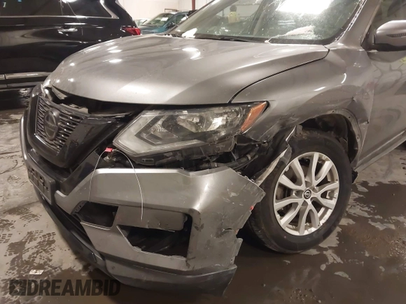 2019 Nissan Rogue SV with VIN KNMAT2MV6KP555655, listed as a IAAI auction lot 41572908 with 80,030 mi miles and . Bid and sale history available at carsss.com. Image 6.